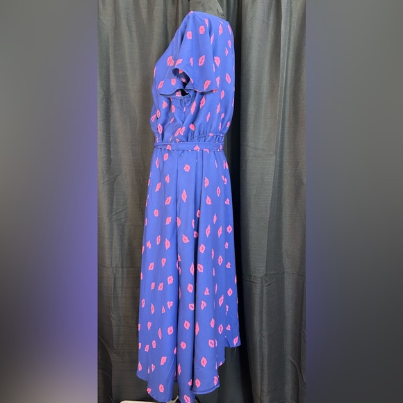 ModCloth Faux Wrap Flutter Sleeve Kiss Print Dress Size XL L12 - Picture 3 of 12